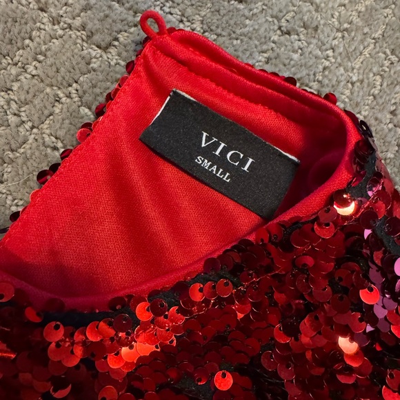 VICI Red two piece Sequin - Picture 3 of 4